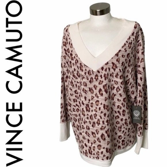 Vince Camuto Sweaters - VINCE CAMUTO NWT WHITE TAN LEOPARD V-NECK SIZE 2X